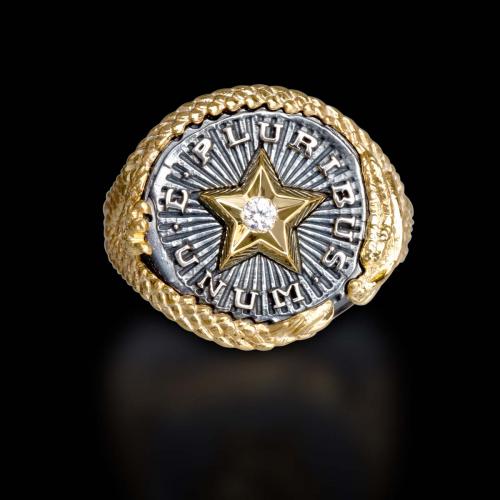 Capitan "E Pluribus unum" Ring